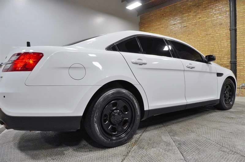 2016 Ford Taurus 6th Gen - Image 12 of 12