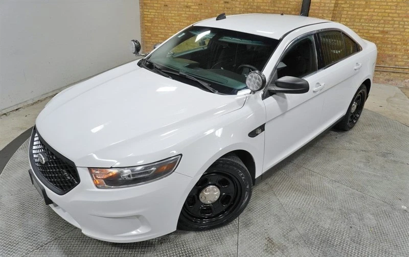 2016 Ford Taurus 6th Gen - Image 2 of 12