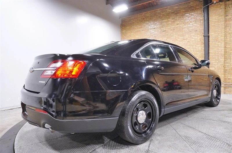 2016 Ford Taurus 6th Gen - Image 10 of 12