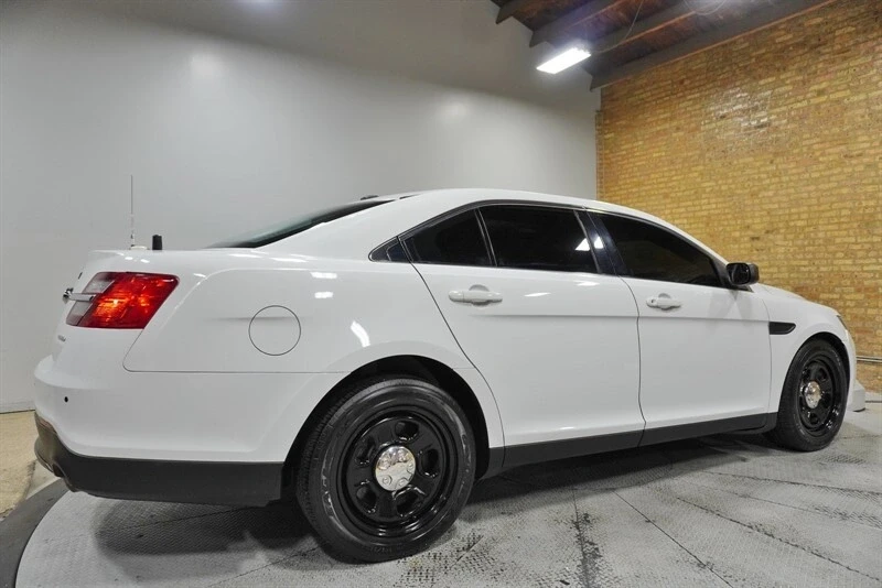 2016 Ford Taurus 6th Gen - Image 12 of 12