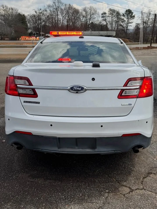 2016 Ford Taurus 6th Gen - Image 13 of 21