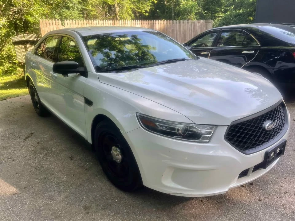 2016 Ford Taurus 6th Gen - Image 7 of 16