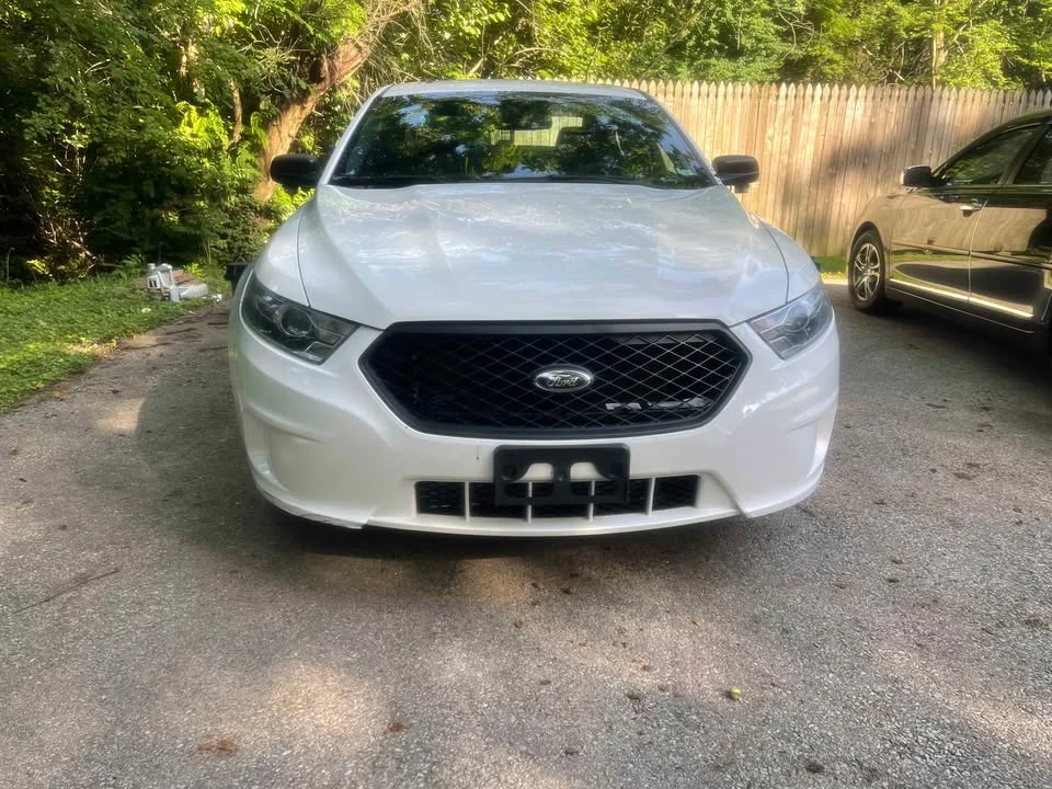 2016 Ford Taurus 6th Gen - Image 12 of 16