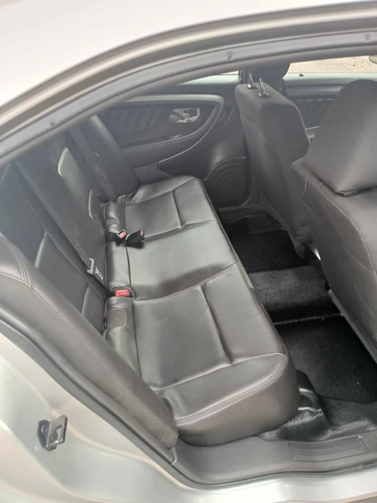 2016 Ford Taurus 6th Gen - Image 15 of 18