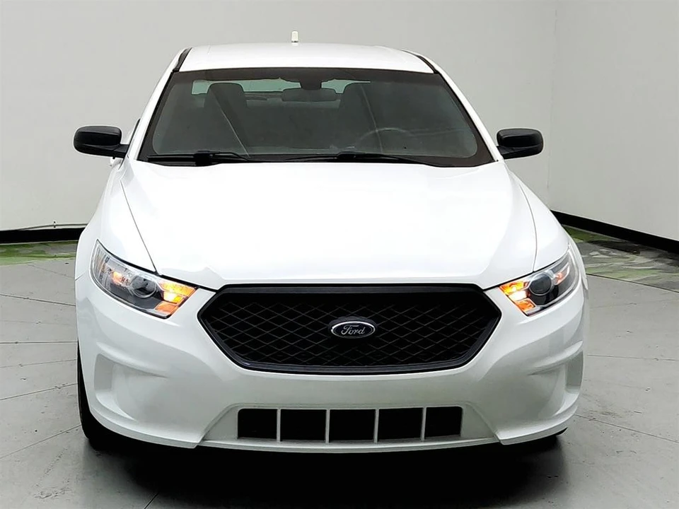 2016 Ford Taurus 6th Gen - Image 2 of 12