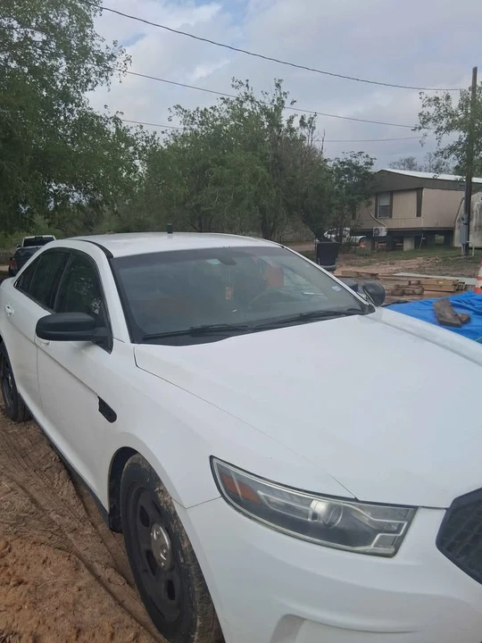 2016 Ford Taurus 6th Gen - Image 8 of 11