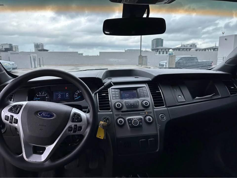 2016 Ford Taurus 6th Gen - Image 5 of 11
