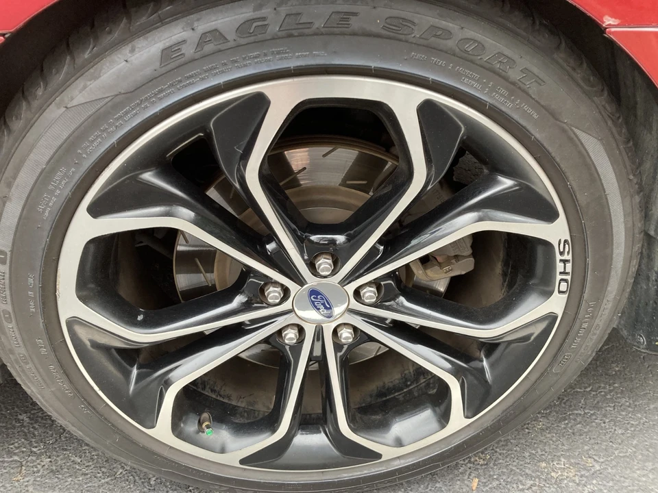 2016 Ford Taurus SHO 6th Gen - Image 11 of 14