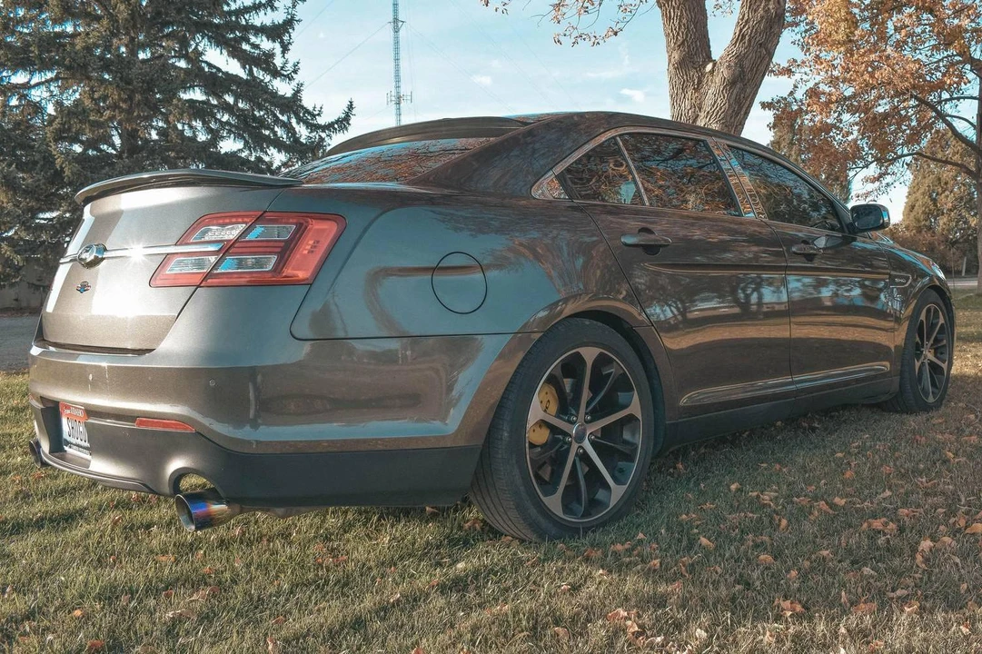 2016 Ford Taurus SHO 6th Gen - Image 3 of 31