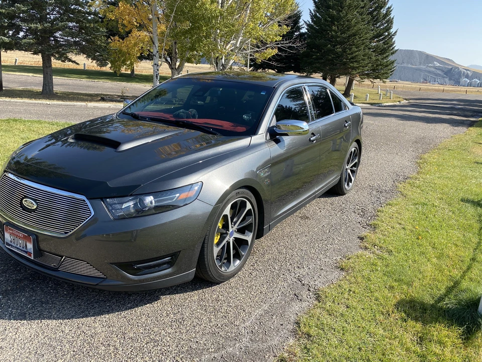 2016 Ford Taurus SHO 6th Gen - Image 8 of 31