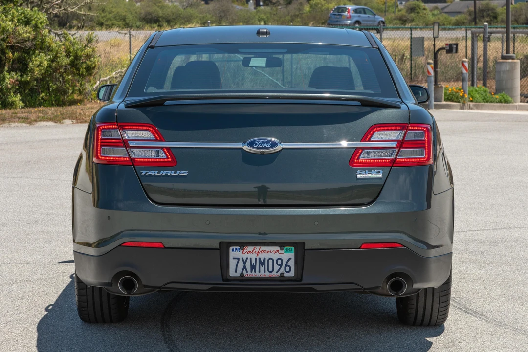 2016 Ford Taurus SHO 6th Gen - Image 5 of 31