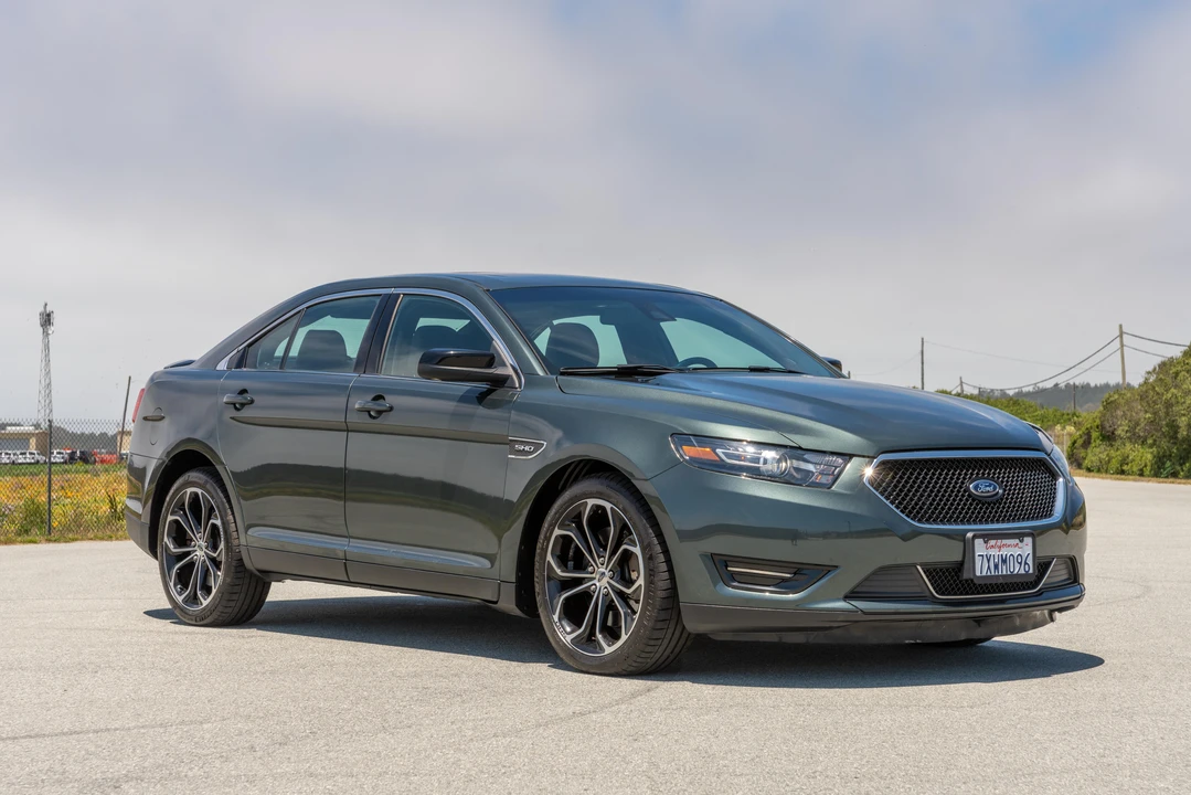 2016 Ford Taurus SHO 6th Gen - Image 9 of 31