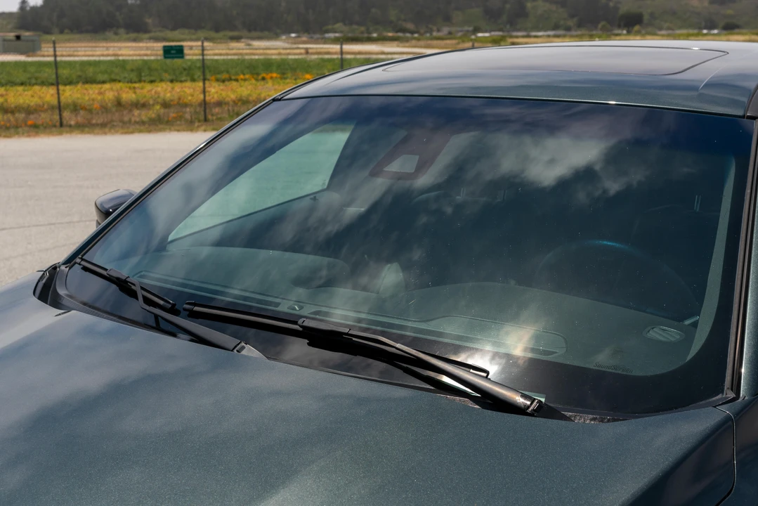 2016 Ford Taurus SHO 6th Gen - Image 29 of 31
