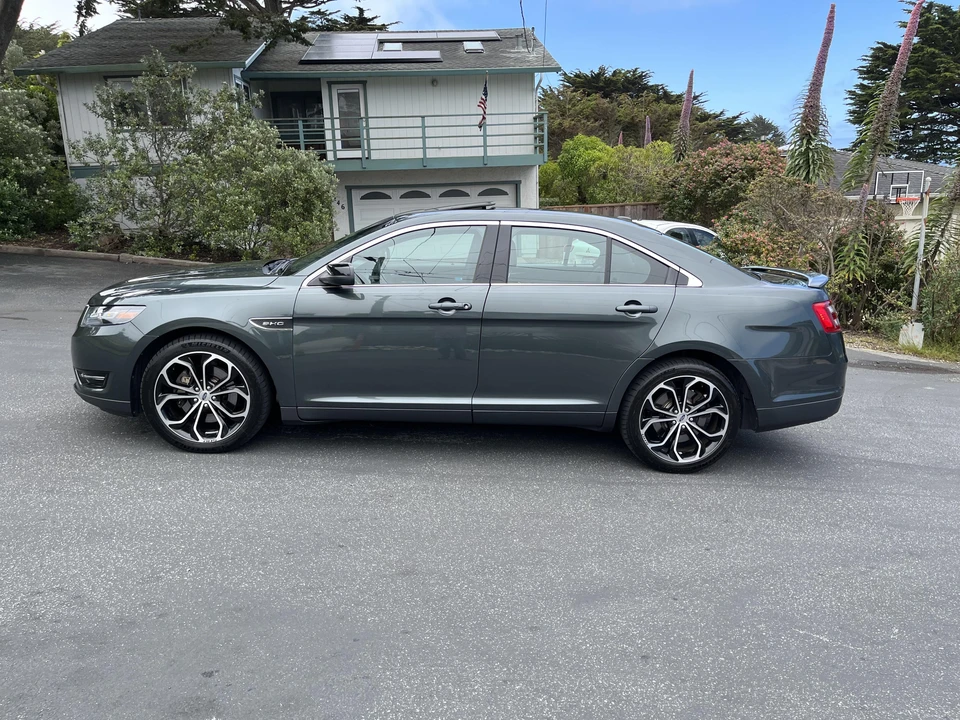 2016 Ford Taurus SHO 6th Gen - Image 11 of 31