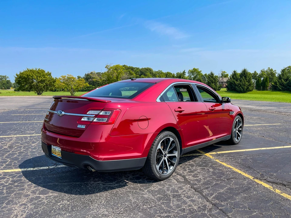 2016 Ford Taurus SHO 6th Gen - Image 12 of 31