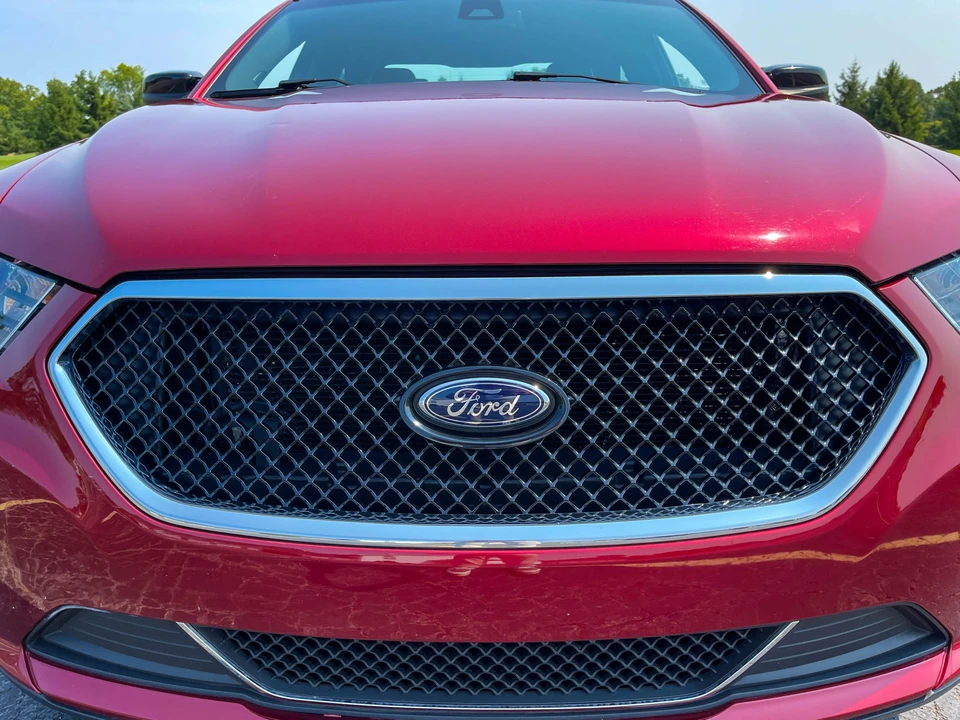 2016 Ford Taurus SHO 6th Gen - Image 22 of 31