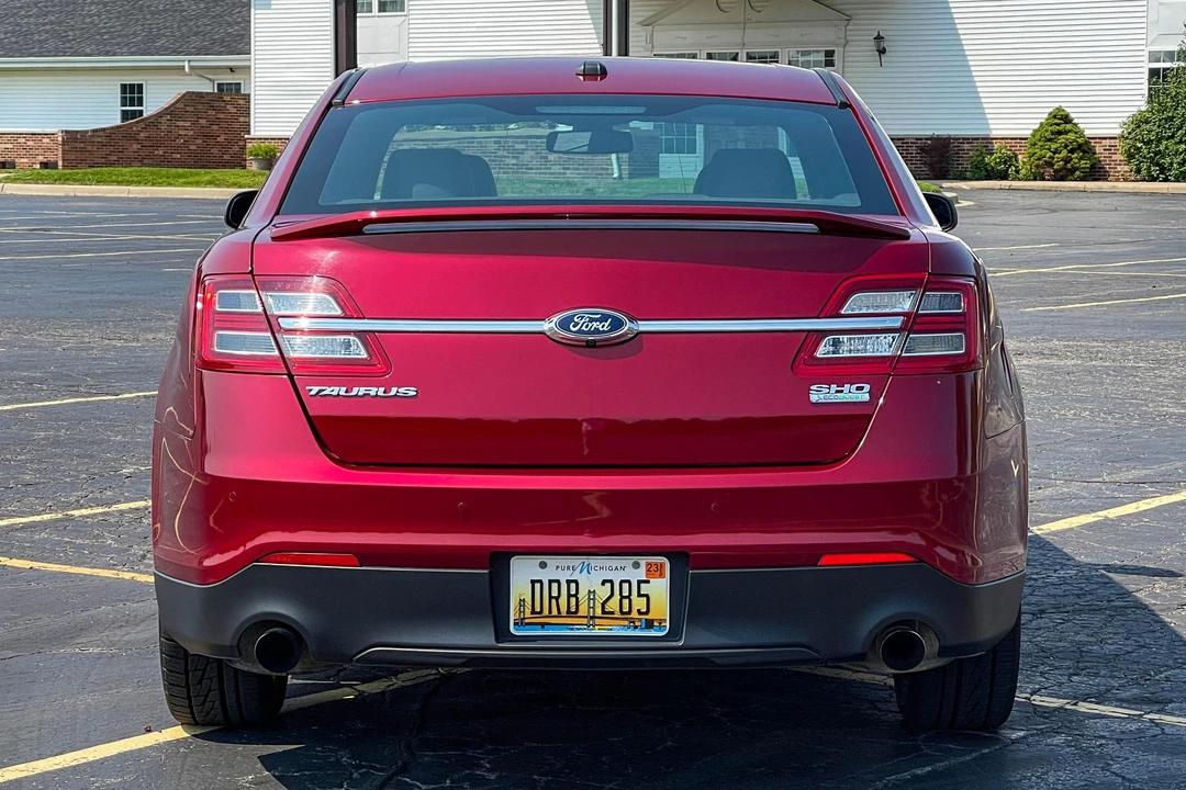 2016 Ford Taurus SHO 6th Gen - Image 5 of 31