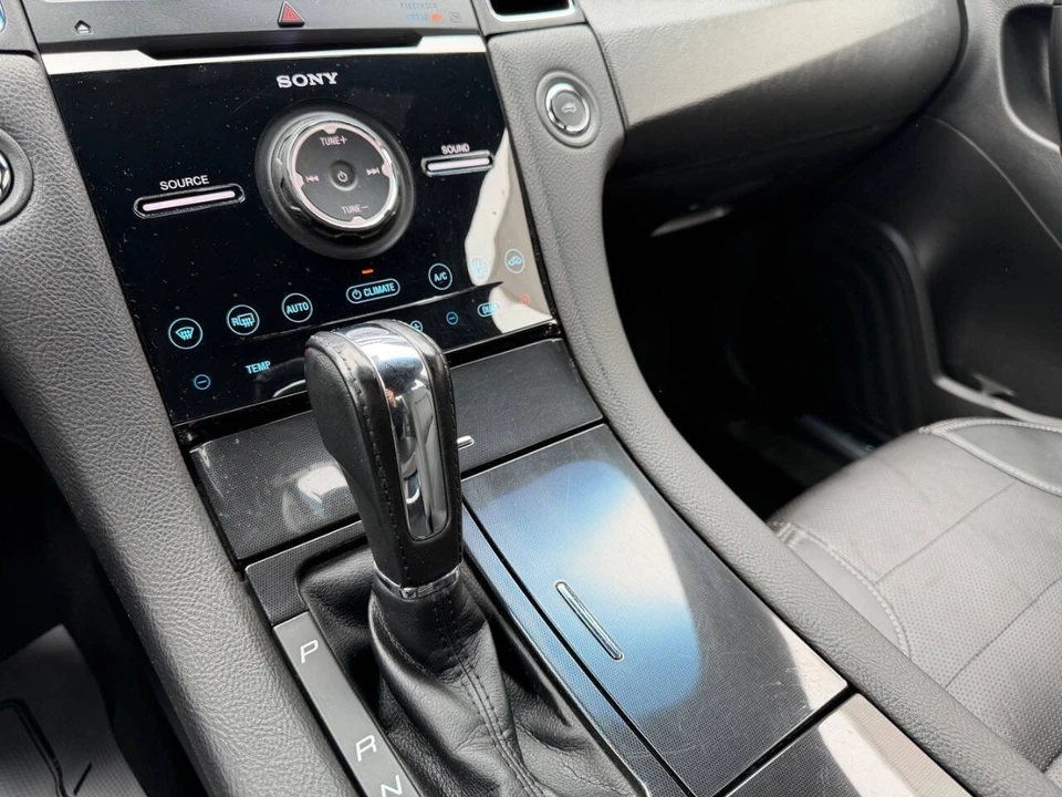 2016 Ford Taurus SHO 6th Gen - Image 20 of 21