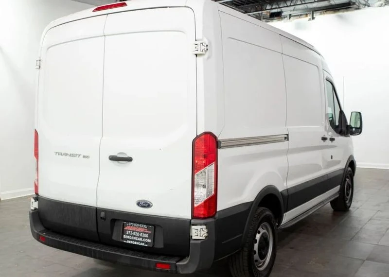 2016 Ford Transit - Image 11 of 12