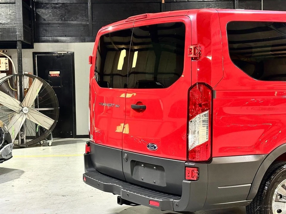 2016 Ford Transit - Image 8 of 24