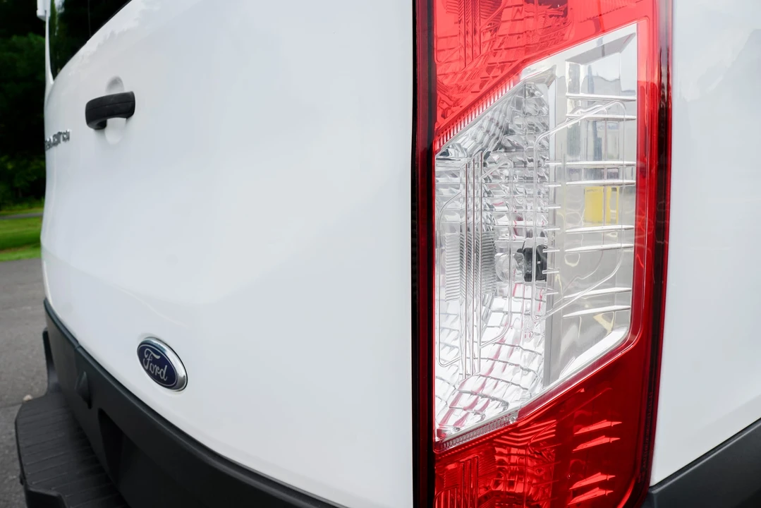 2016 Ford Transit - Image 27 of 31