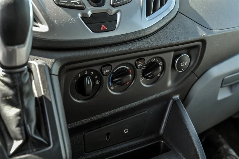 2016 Ford Transit - Image 17 of 19