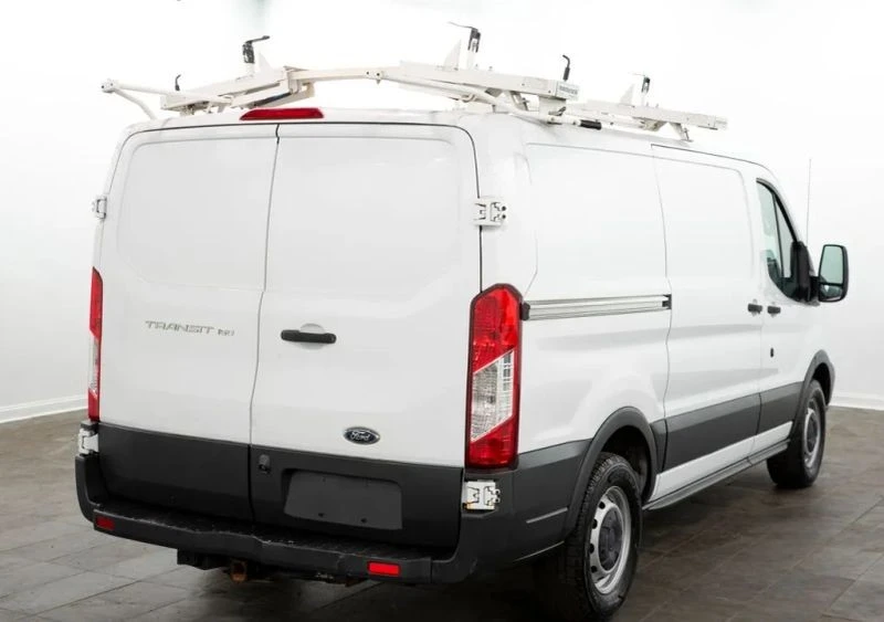 2016 Ford Transit - Image 11 of 12
