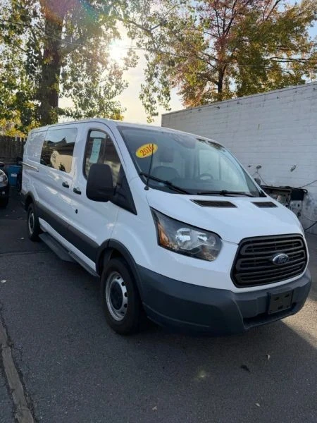2016 Ford Transit - Image 2 of 8
