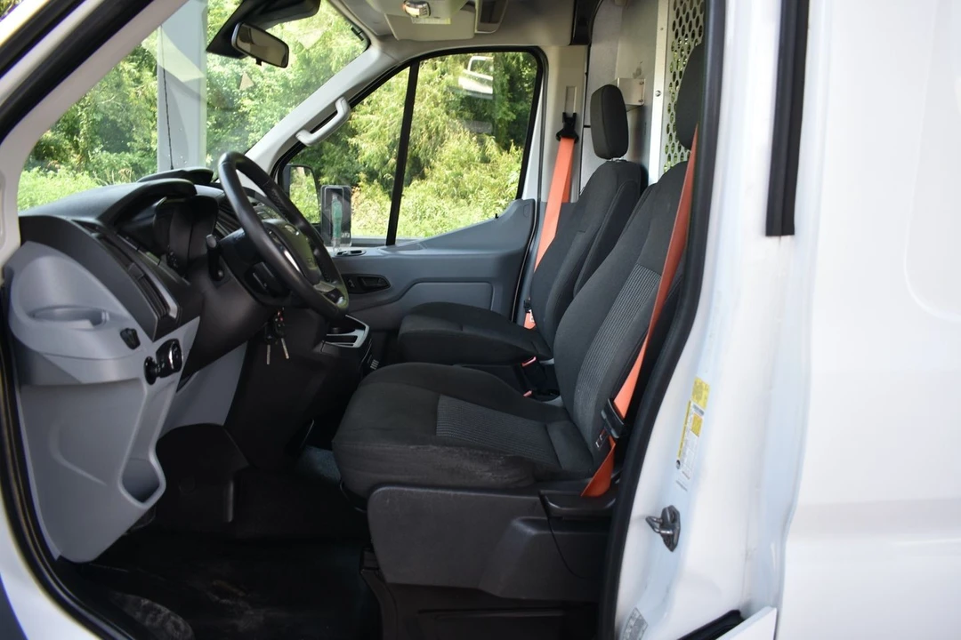2016 Ford Transit - Image 13 of 21