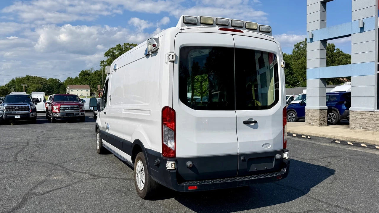2016 Ford Transit - Image 8 of 30