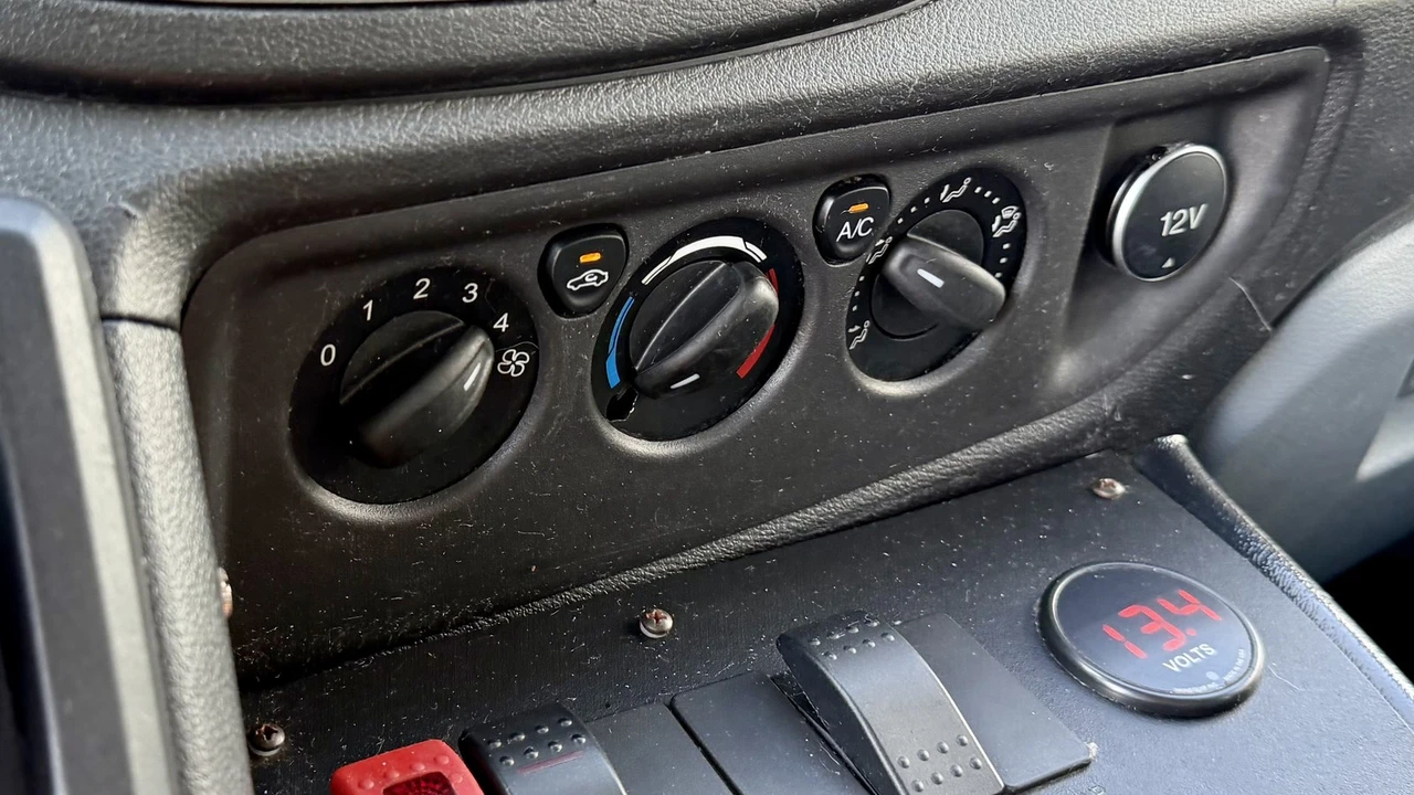 2016 Ford Transit - Image 28 of 30