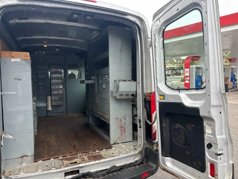 2016 Ford Transit - Image 11 of 12