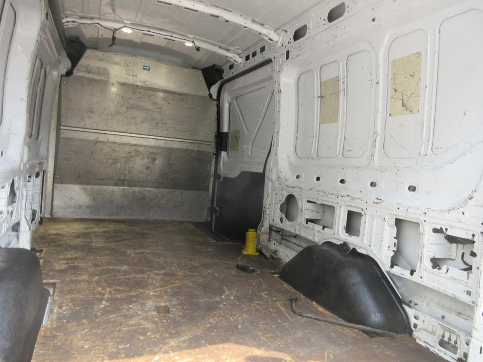 2016 Ford Transit - Image 15 of 31