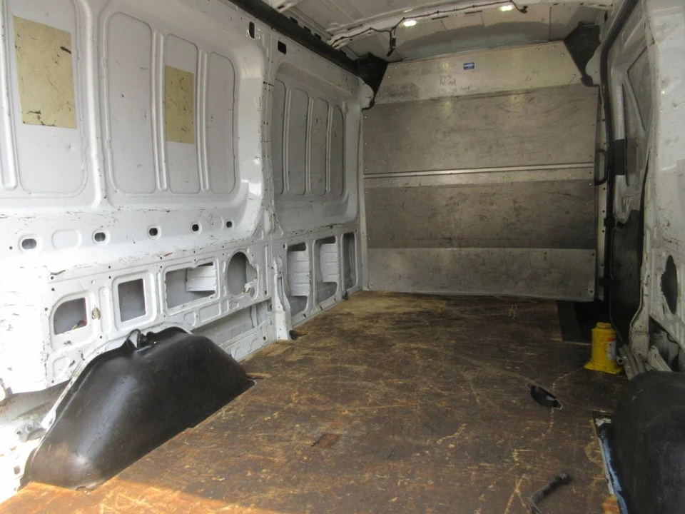 2016 Ford Transit - Image 13 of 31