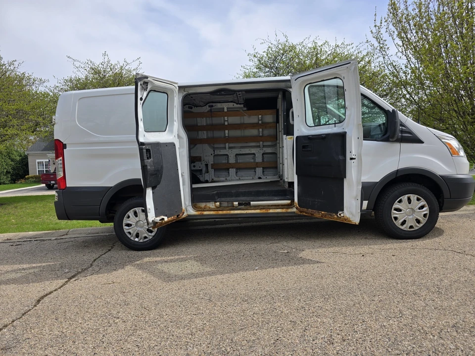 2016 Ford Transit - Image 9 of 21