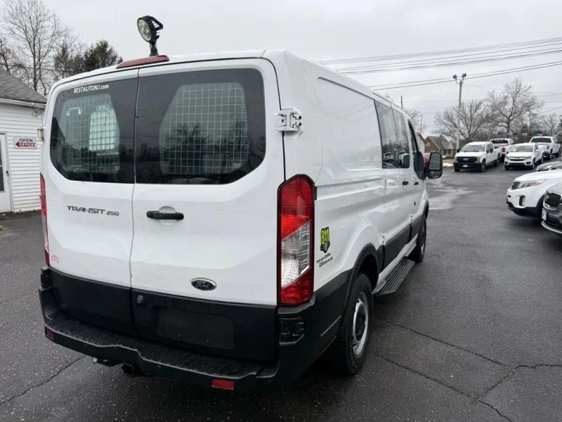 2016 Ford Transit - Image 3 of 12