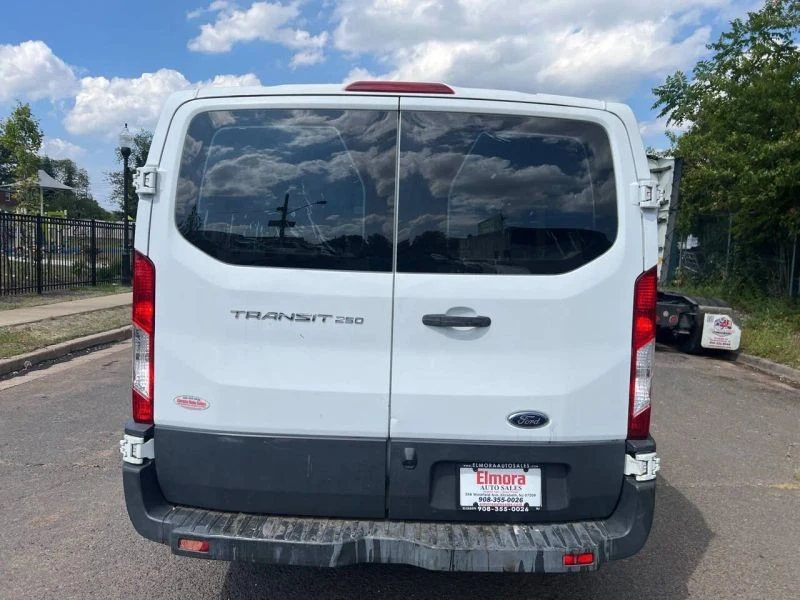 2016 Ford Transit - Image 5 of 8