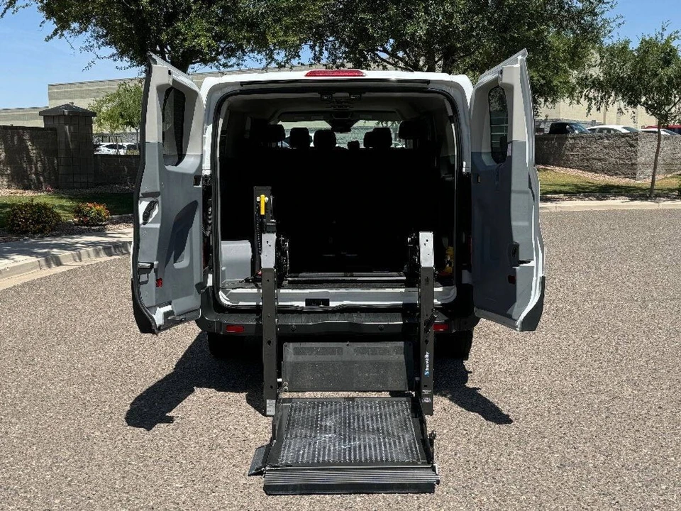 2016 Ford Transit - Image 2 of 16