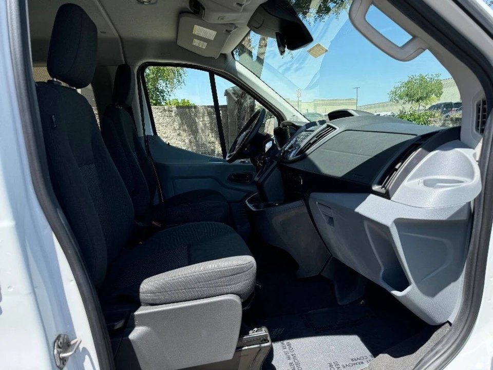2016 Ford Transit - Image 9 of 16