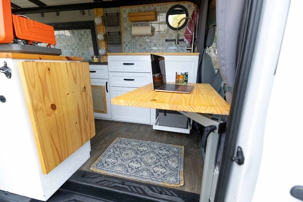 2016 Ford Transit - Image 9 of 12