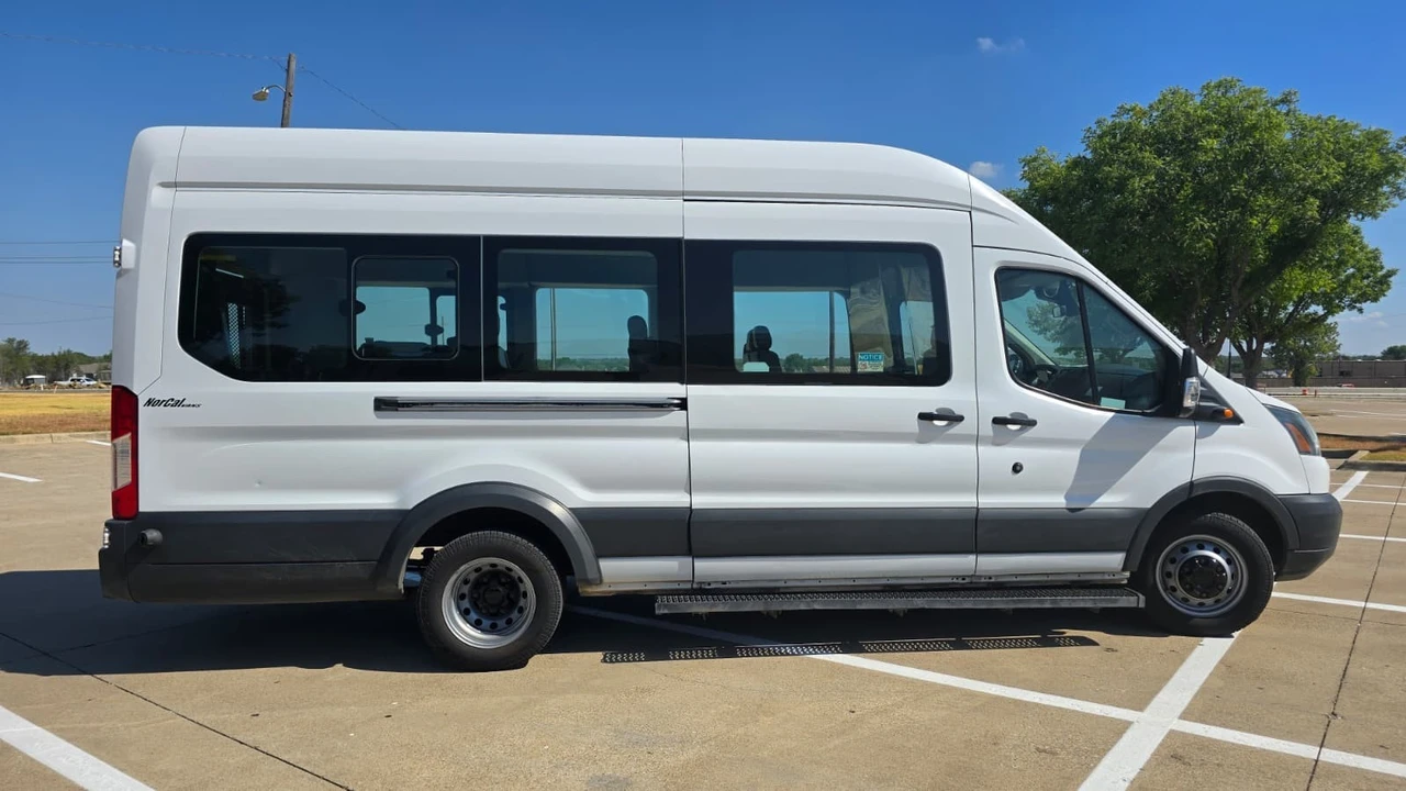 2016 Ford Transit - Image 5 of 27