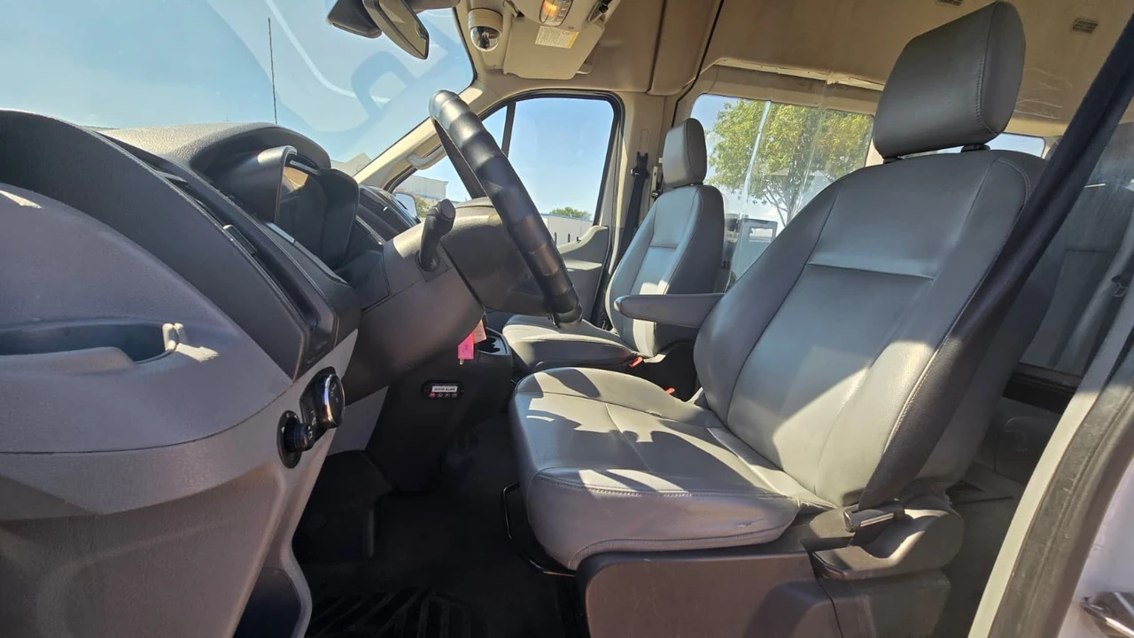 2016 Ford Transit - Image 13 of 27