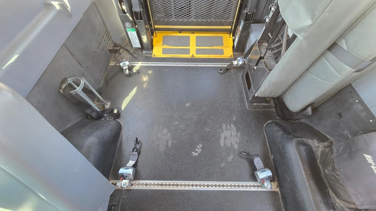 2016 Ford Transit - Image 24 of 27