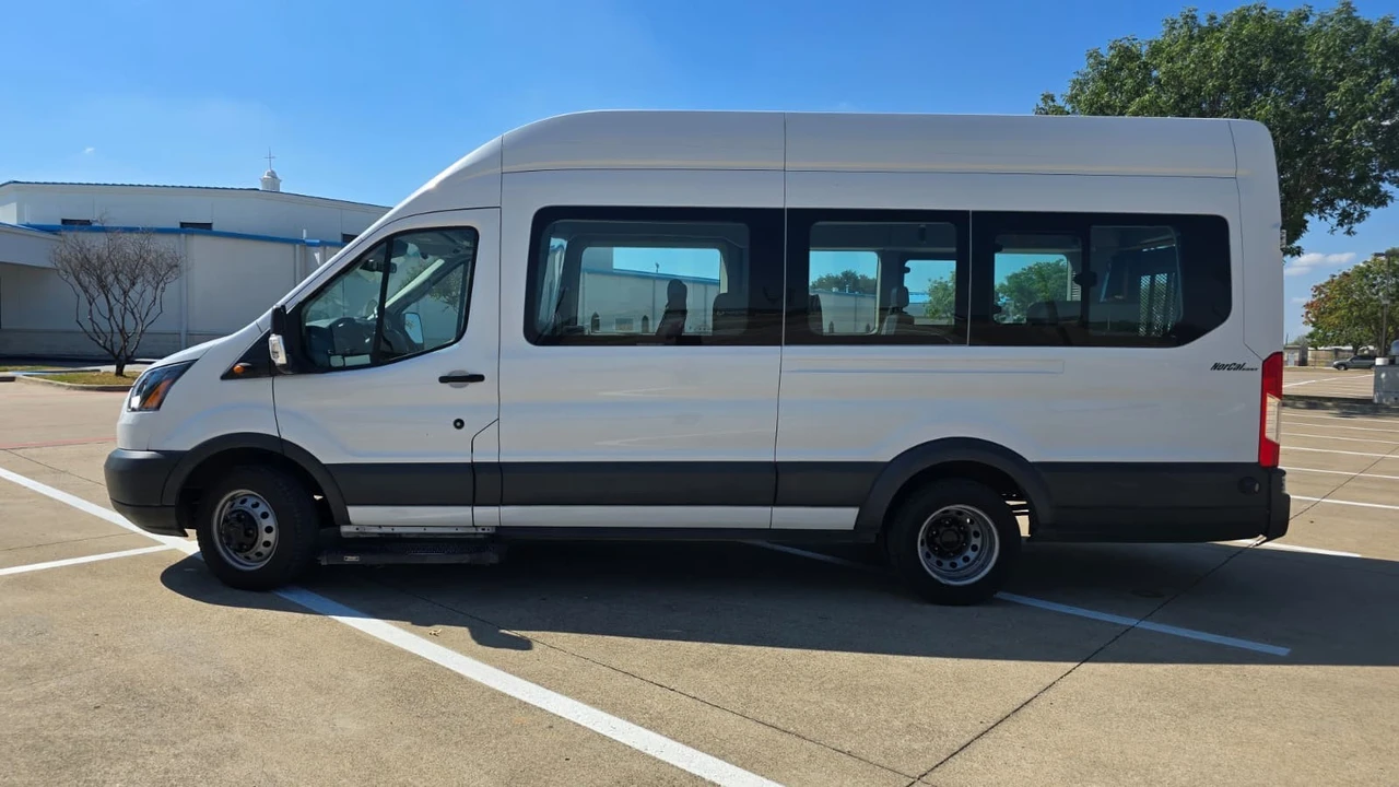 2016 Ford Transit - Image 9 of 27