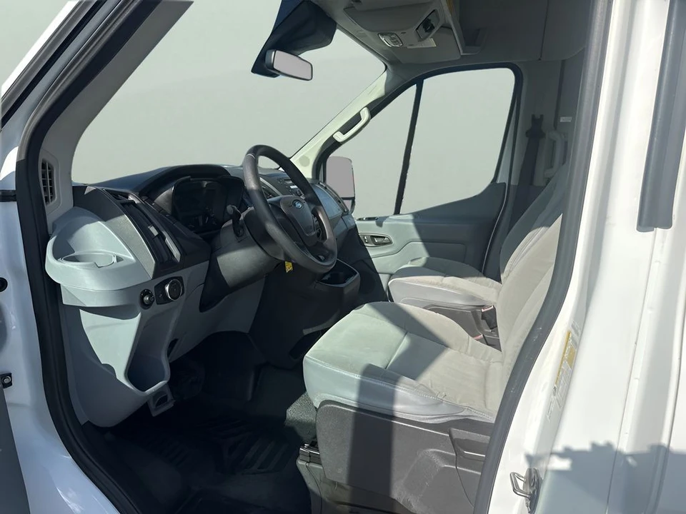 2016 Ford Transit - Image 9 of 12