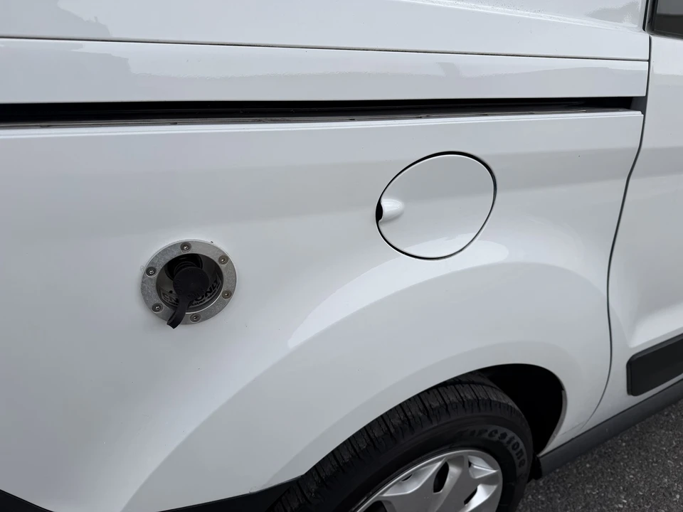 2016 Ford Transit Connect - Image 18 of 21