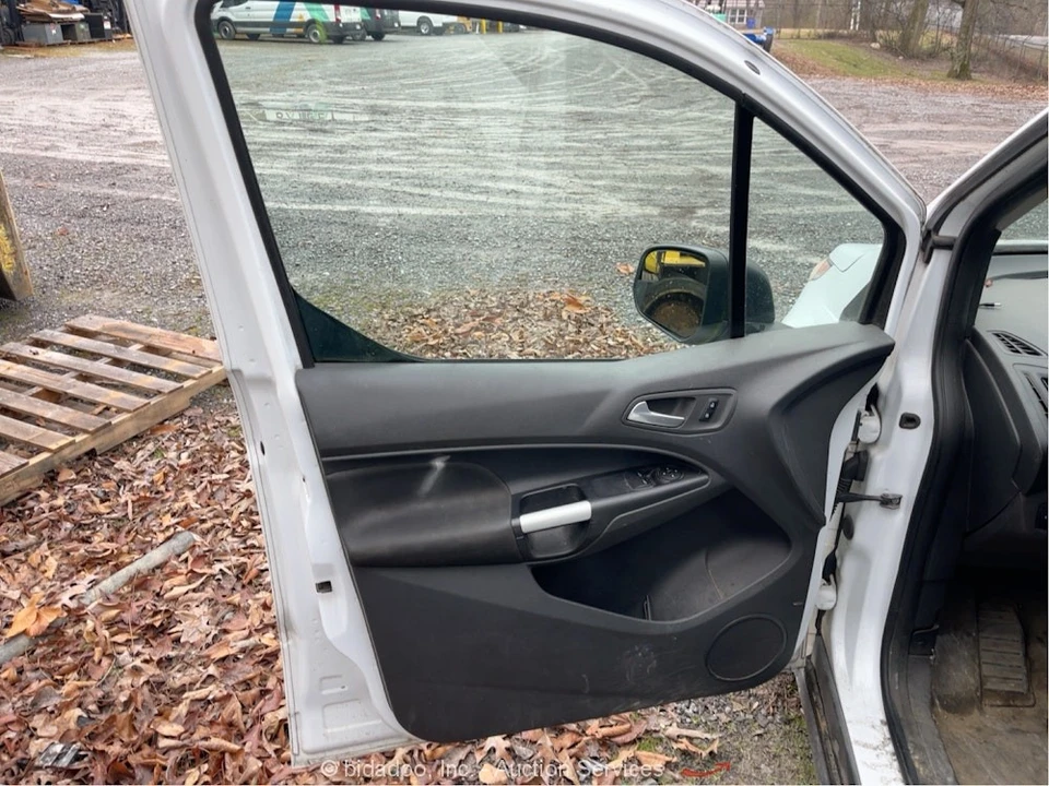 2016 Ford Transit Connect - Image 11 of 12