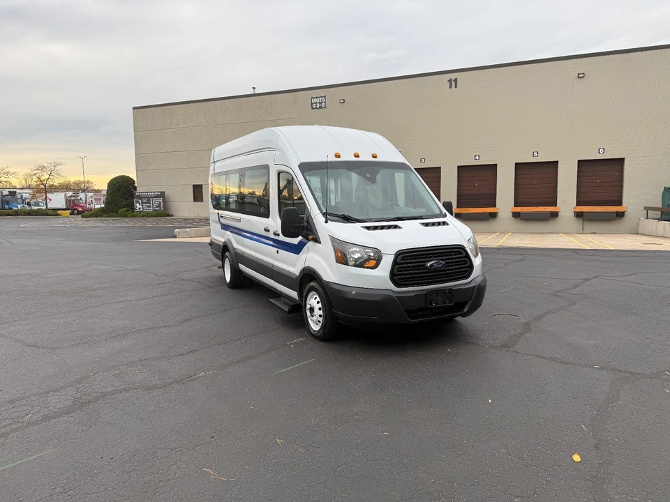 2016 Ford Transit - Image 2 of 21