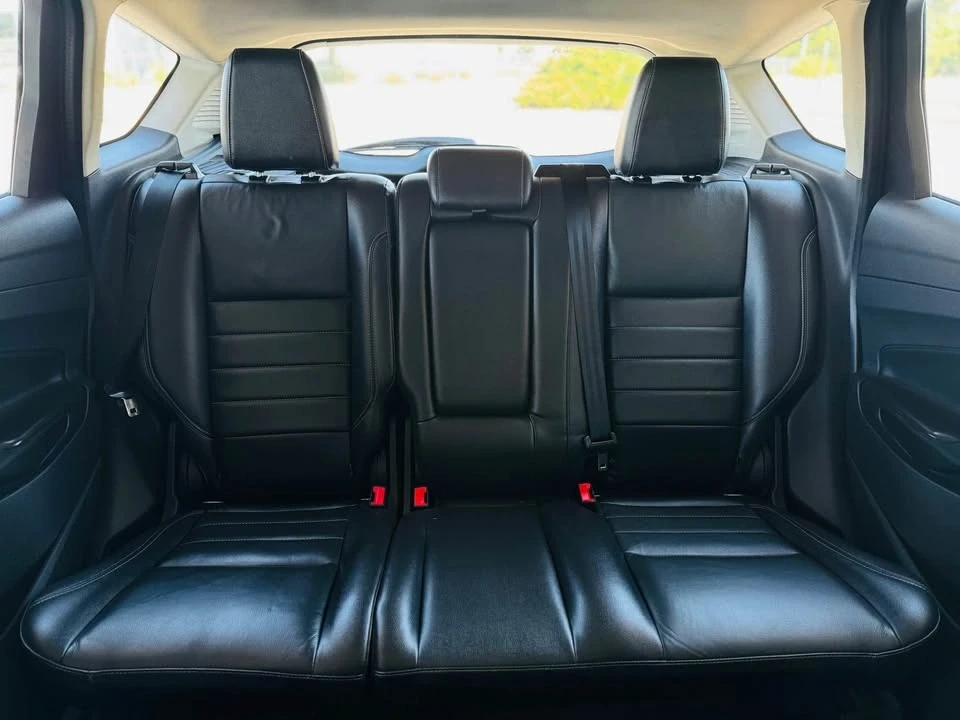 2016 Ford C-Max - Image 18 of 20