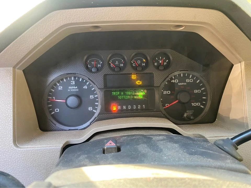 2016 Ford Econoline Van - Image 10 of 12